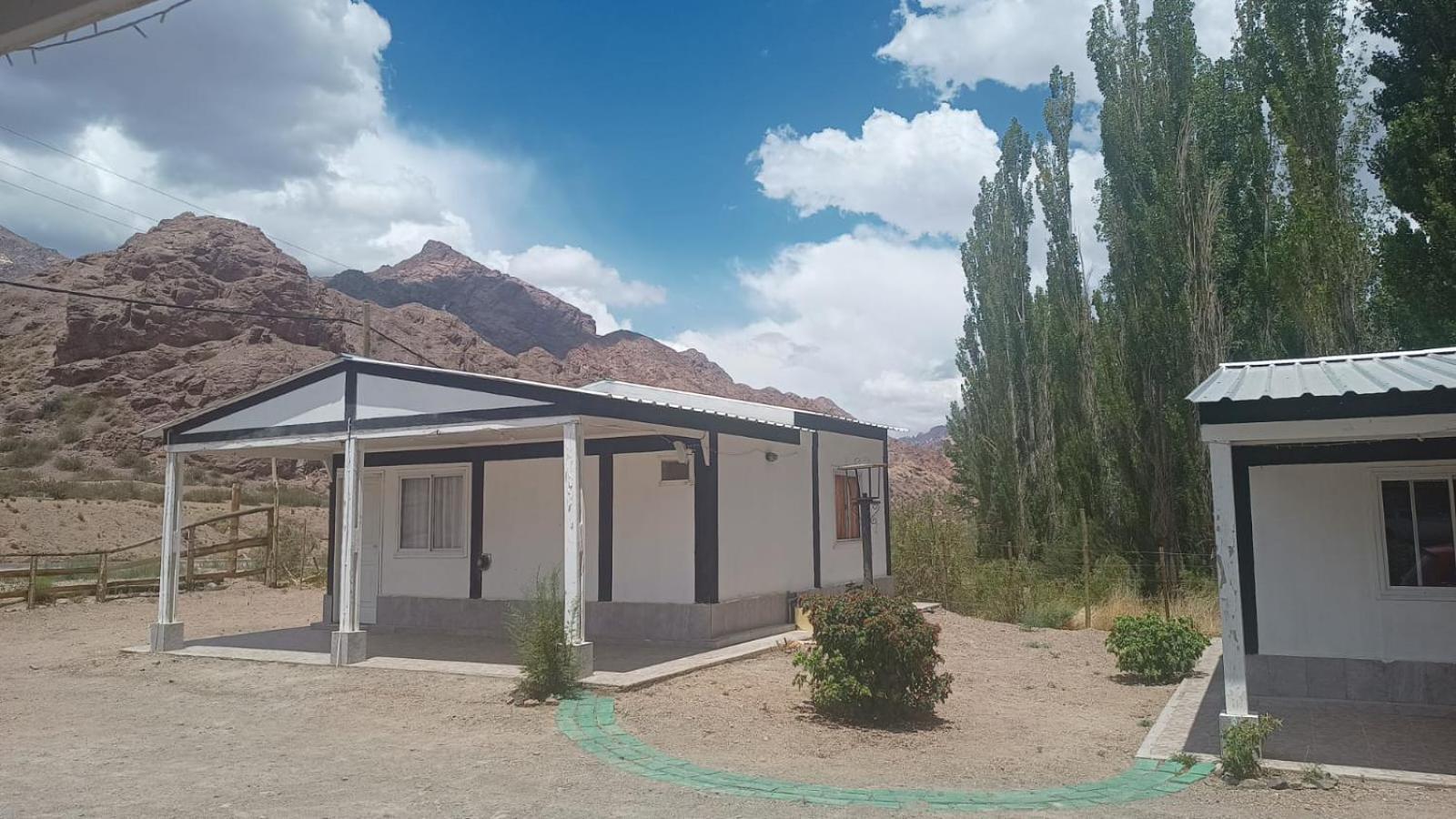 Cabanas De Los Andes Uspallata Exterior foto